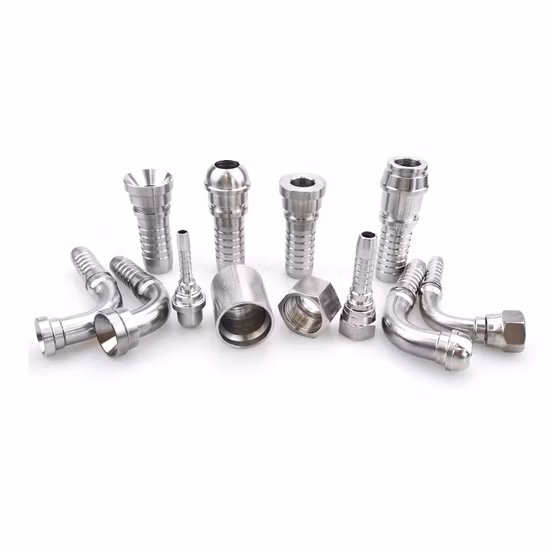 Produttore Raccordi idraulici a crimpare Jic/Bsp/BSPT/NPT/metrico/Orfs/SAE Ghiera per tubo flessibile